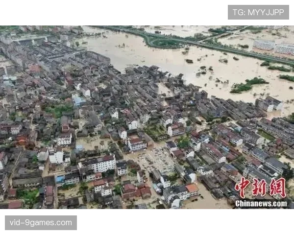 赛前动态：蒙彼利埃主场草皮因连续降雨接受紧急评估